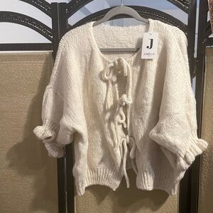 Jumelle Paris soft tie sweater one size fits most Boutique p2p 31
